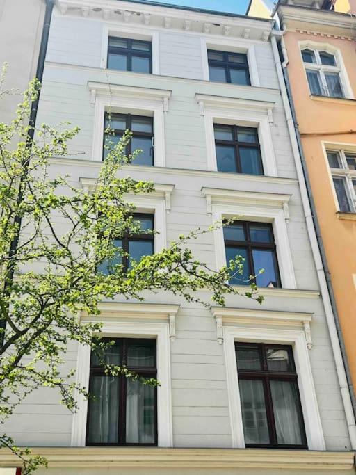 Bonjour - Old Town Mostowa Apartment *